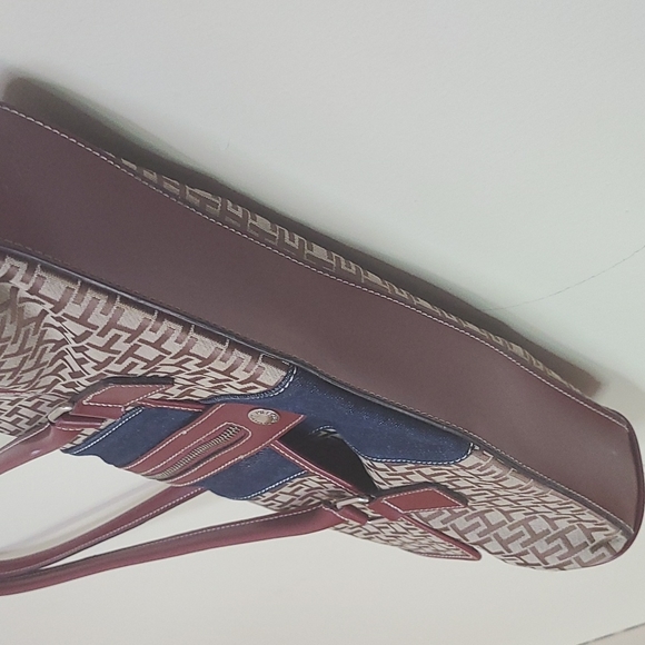 Tommy Hilfiger Handbag W/ Jean deatil - Picture 3 of 7